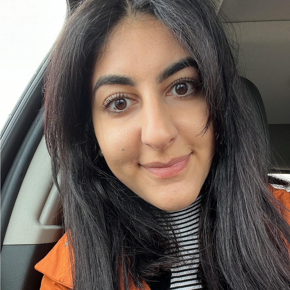 Meet your Posher, Jenny